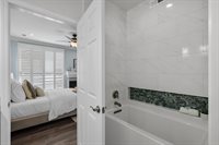 14441 Benefit St., Sherman Oaks, CA 91423