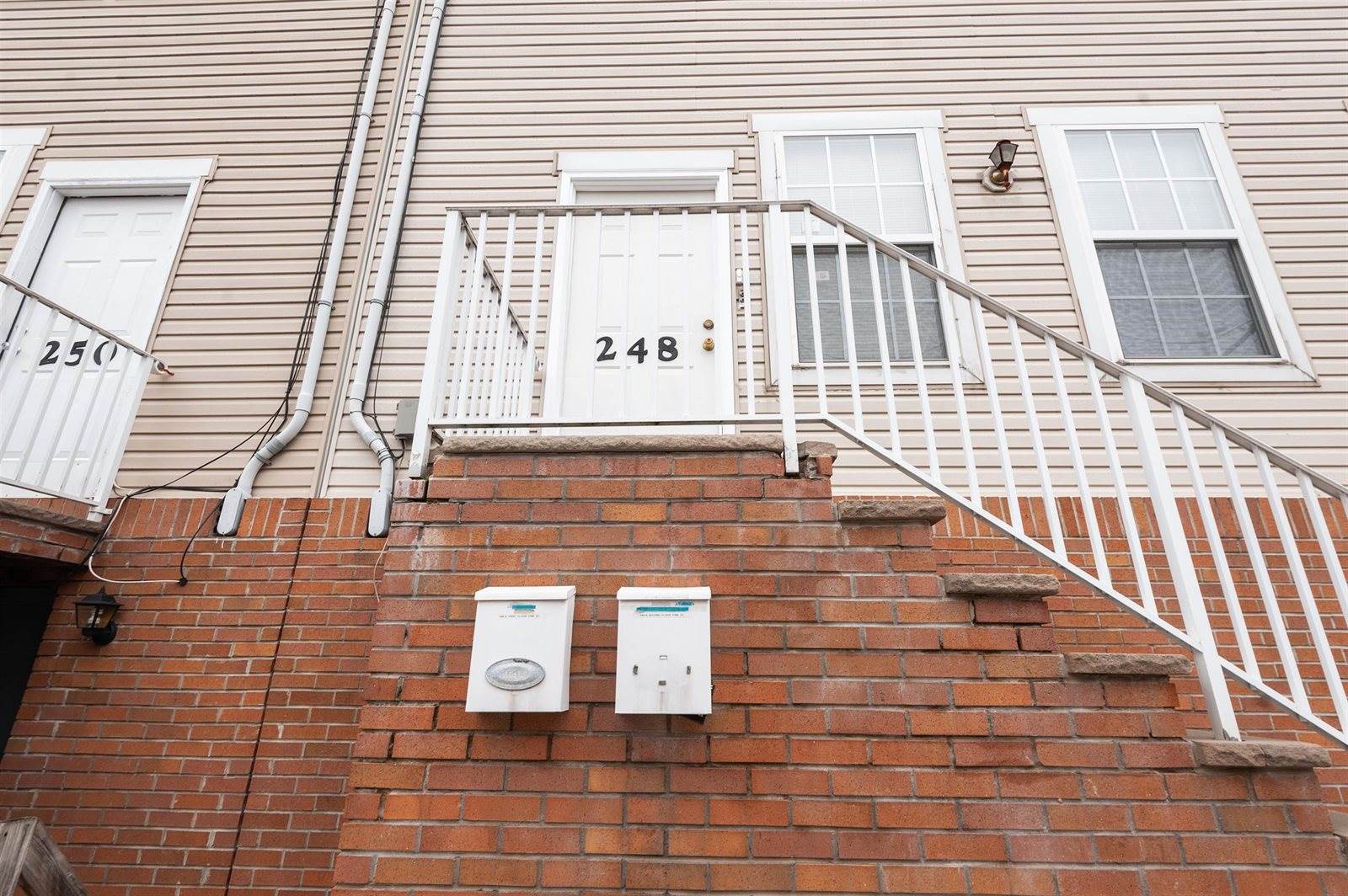 248 Pine St, JC, Bergen-Lafayett, NJ 07304