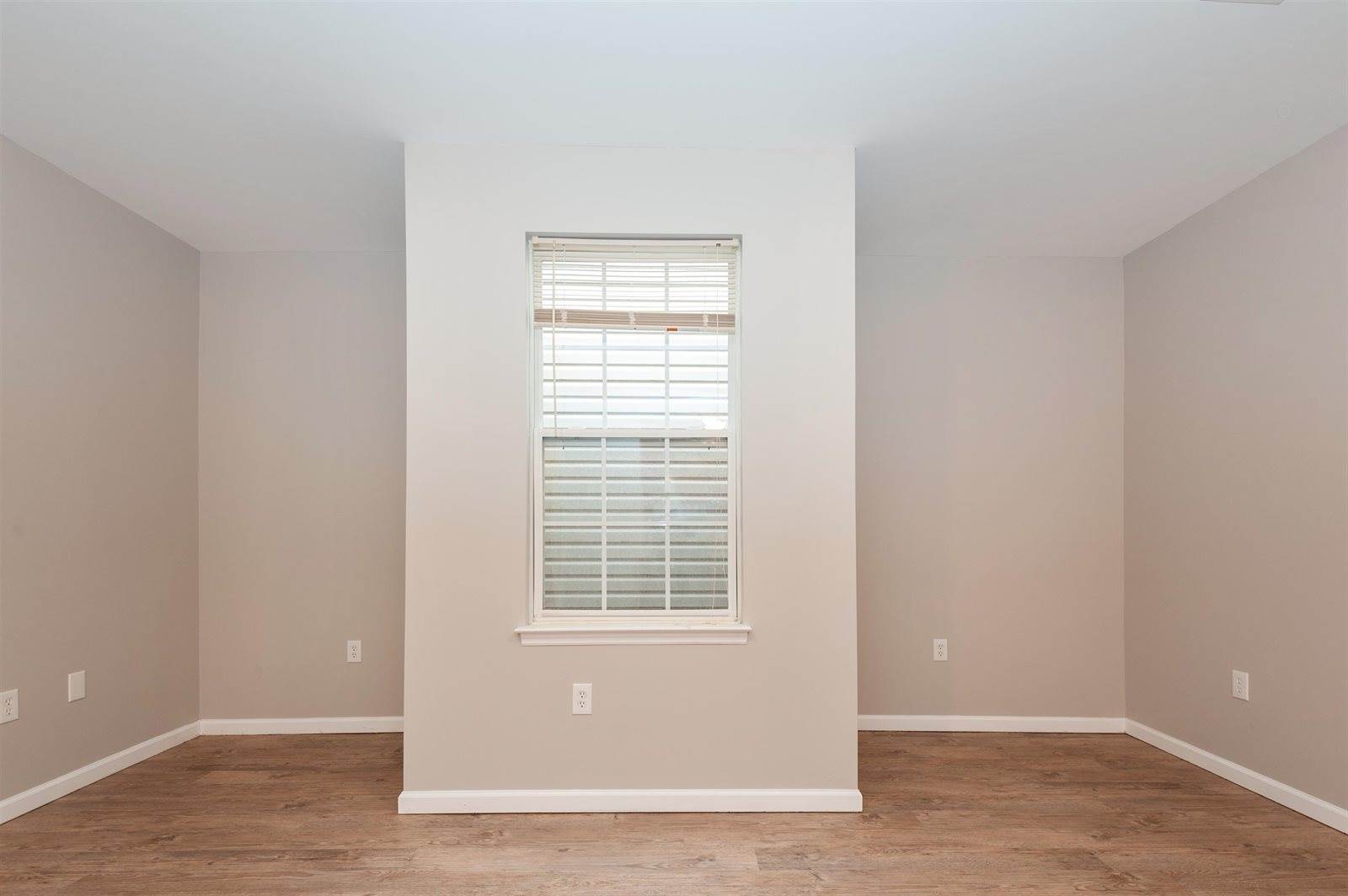 248 Pine St, JC, Bergen-Lafayett, NJ 07304