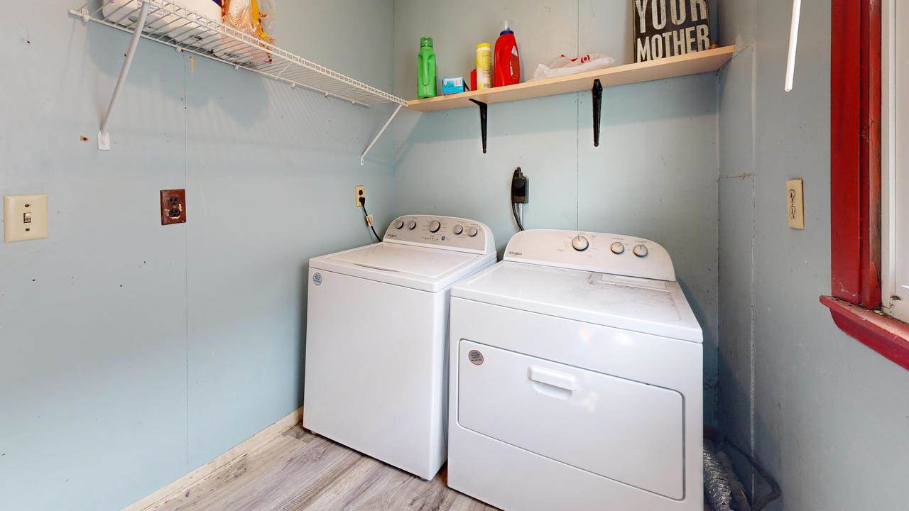 627 10th STREET N, La Crosse, WI 54601