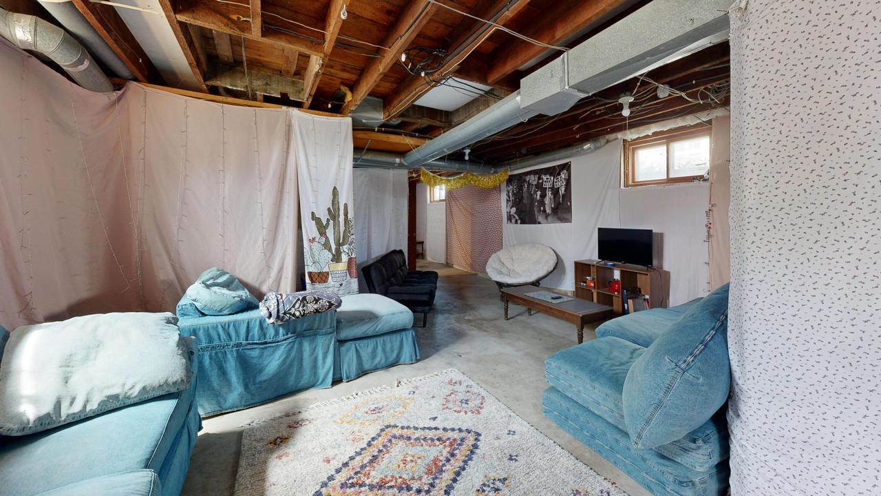 627 10th STREET N, La Crosse, WI 54601