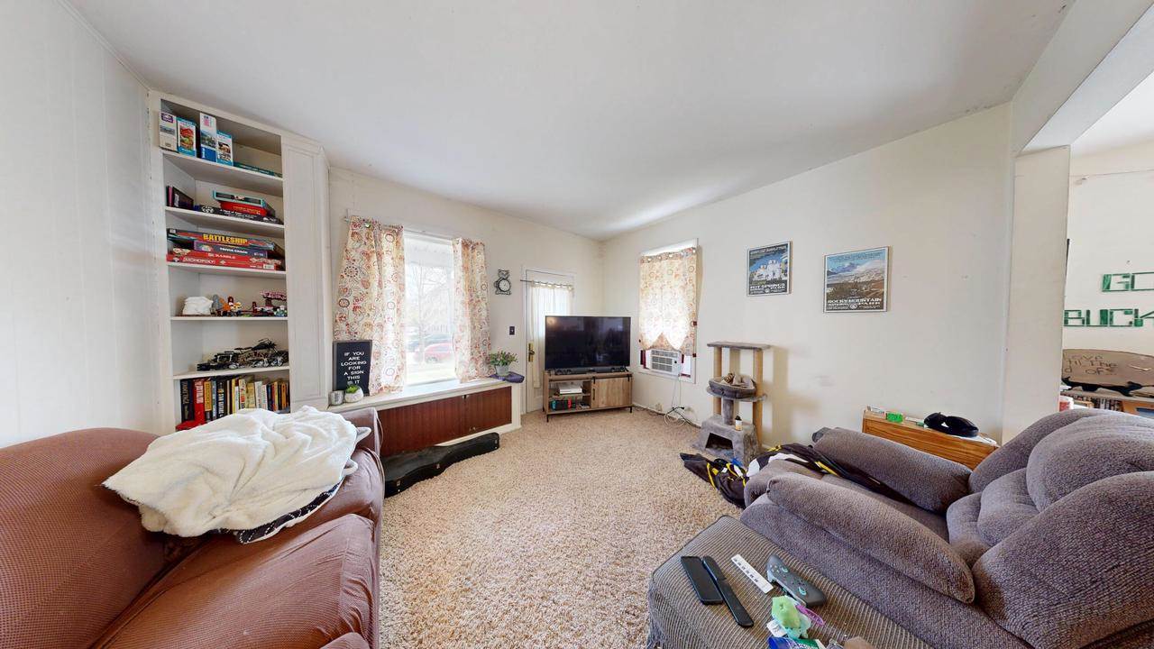 627 10th STREET N, La Crosse, WI 54601