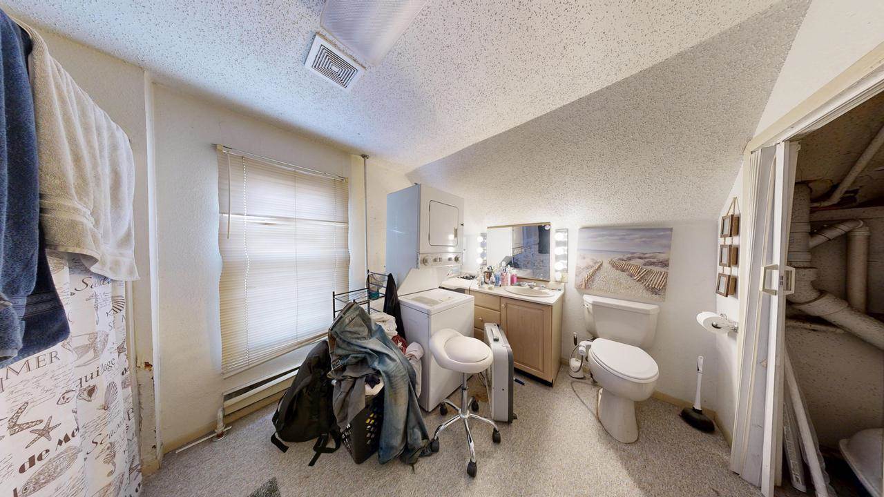 627 10th STREET N, La Crosse, WI 54601