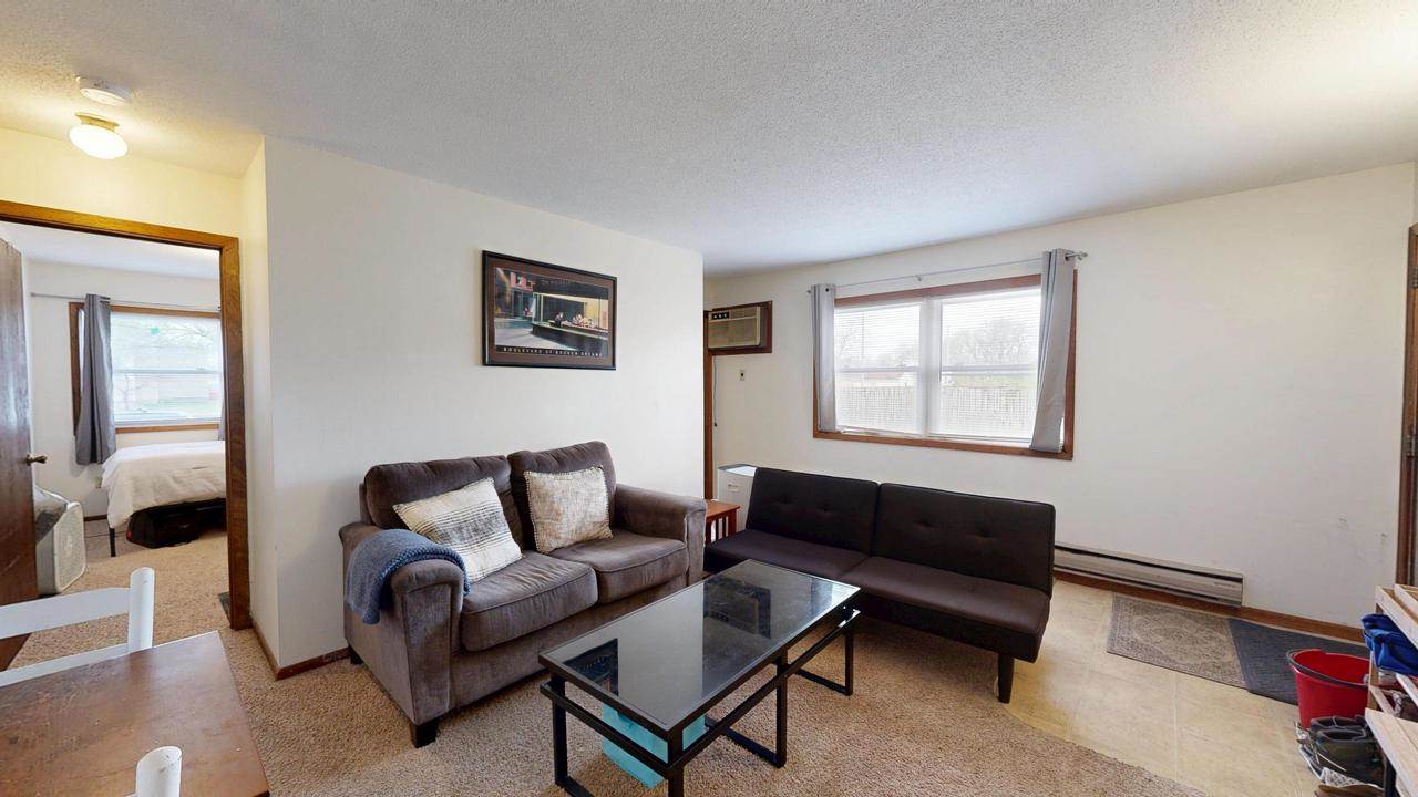 627 10th STREET N, La Crosse, WI 54601