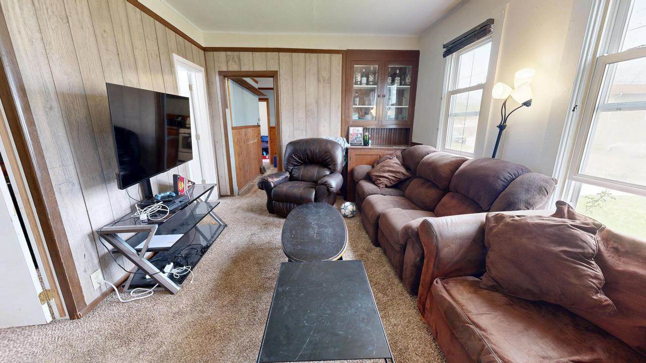 627 10th STREET N, La Crosse, WI 54601