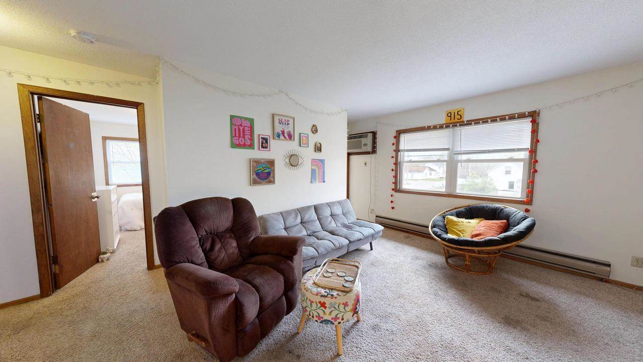 627 10th STREET N, La Crosse, WI 54601