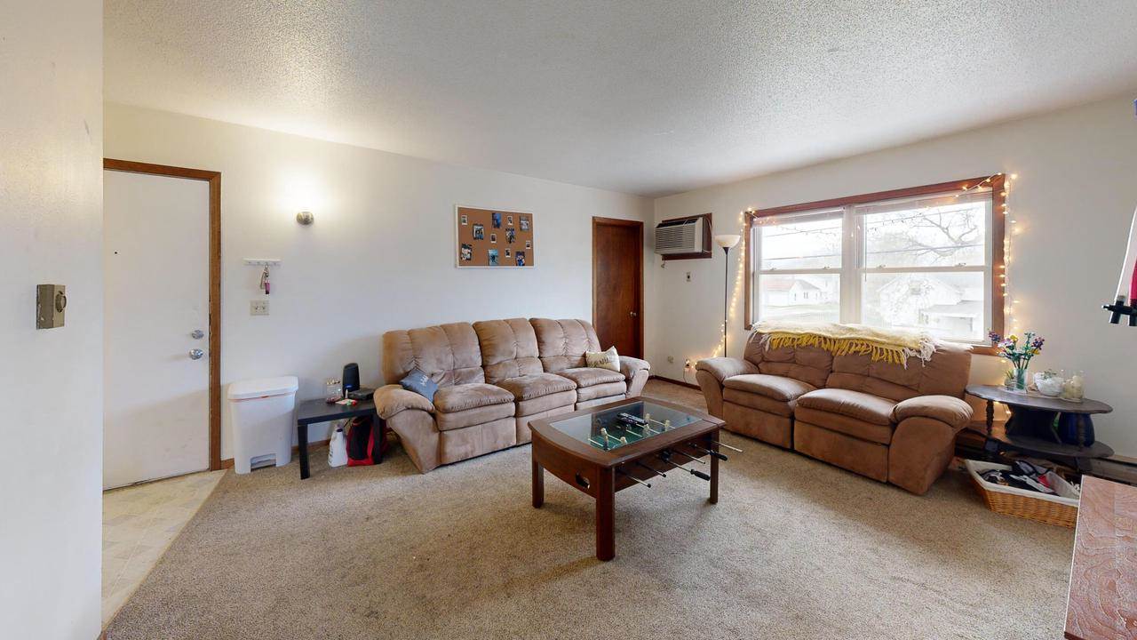 627 10th STREET N, La Crosse, WI 54601