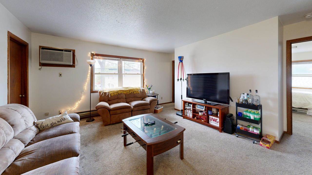 627 10th STREET N, La Crosse, WI 54601