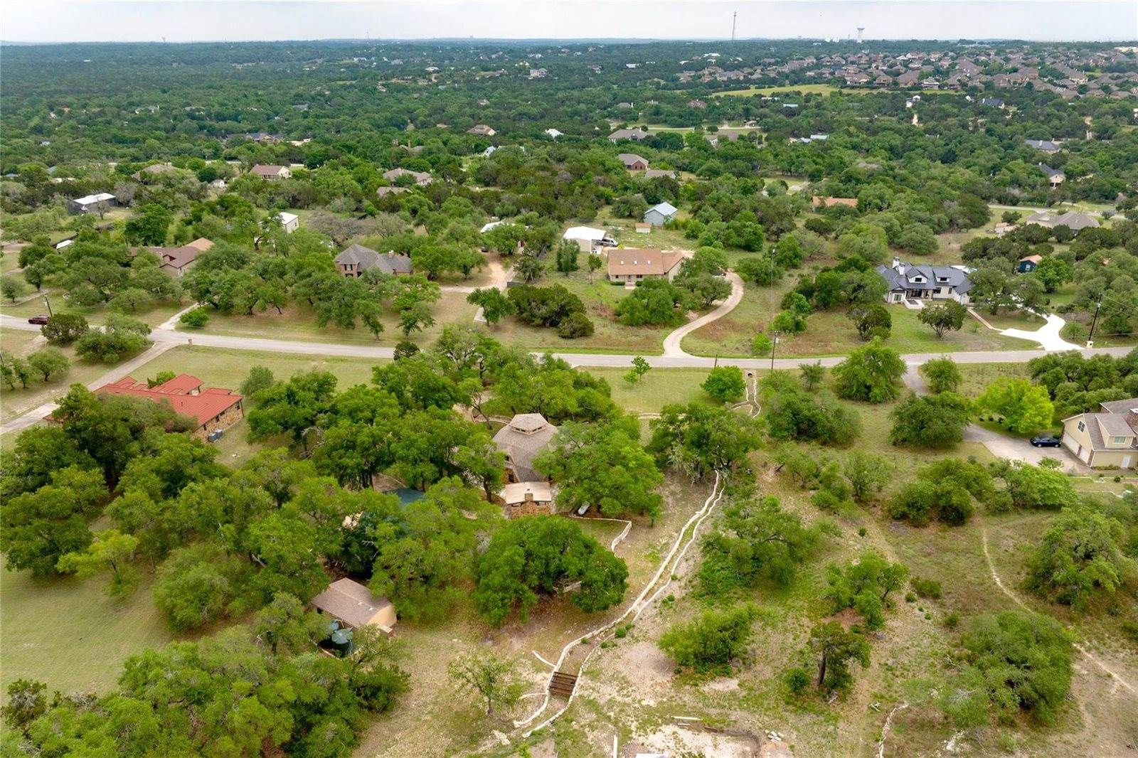 16 Tall Oaks Trl, Austin, TX 78737