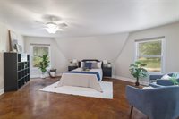 16 Tall Oaks Trl, Austin, TX 78737