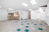 16 Tall Oaks Trl, Austin, TX 78737