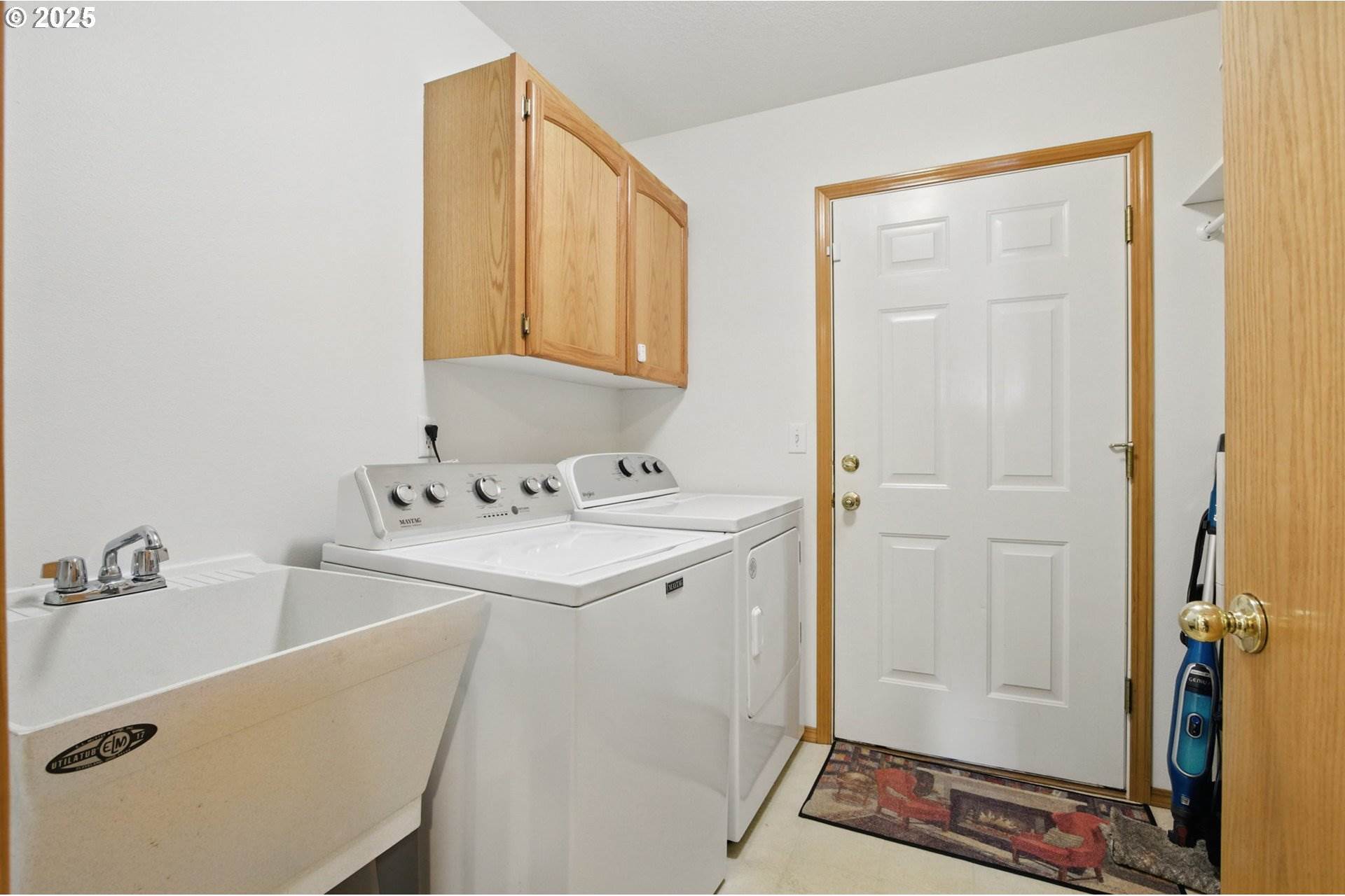 1775 NW 8th St, McMinnville, OR 97128