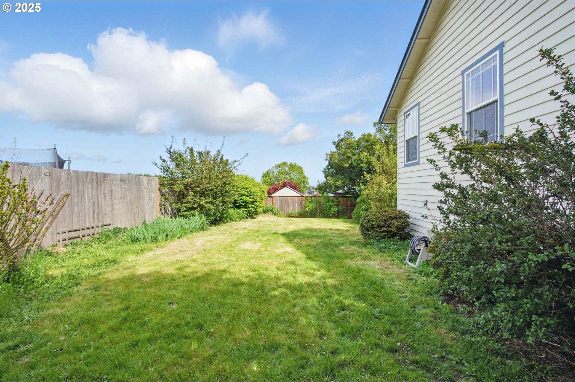 1775 NW 8th St, McMinnville, OR 97128