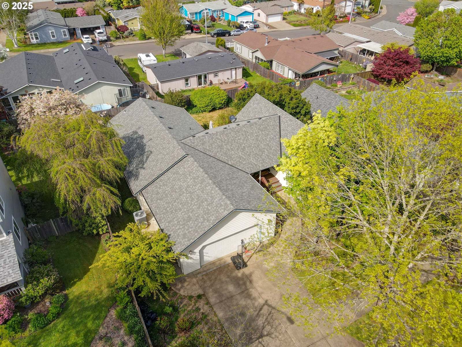 1775 NW 8th St, McMinnville, OR 97128