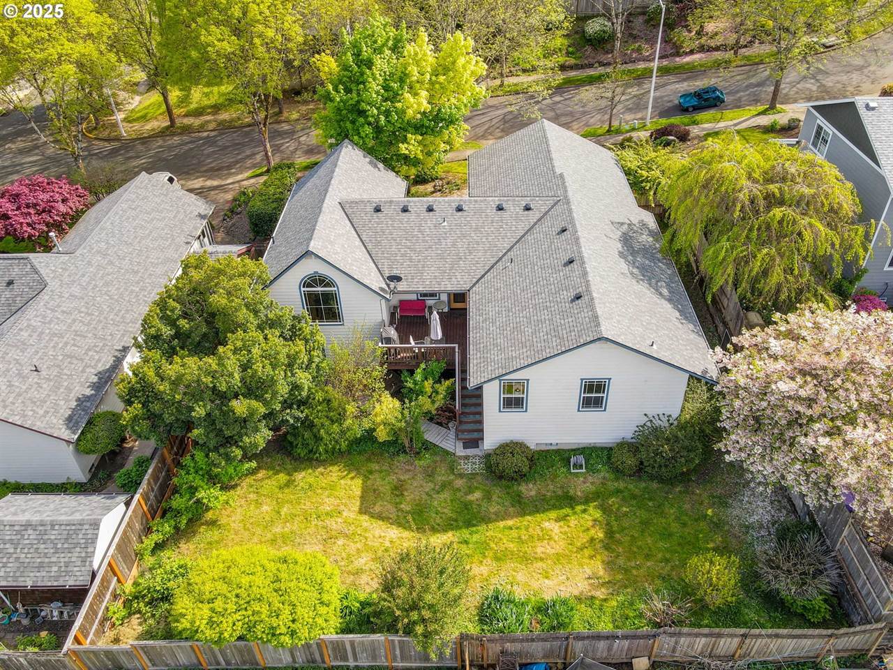 1775 NW 8th St, McMinnville, OR 97128