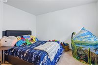 1775 NW 8th St, McMinnville, OR 97128