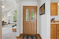 1775 NW 8th St, McMinnville, OR 97128