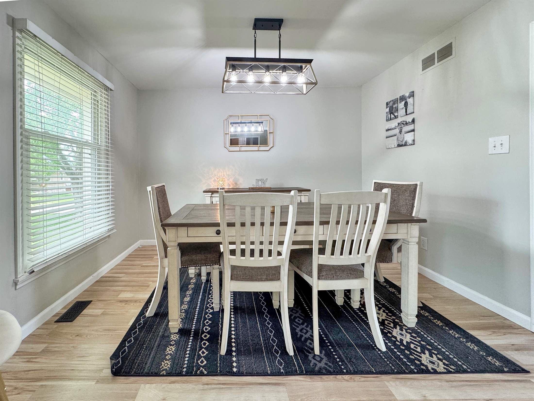 3430 SE Burton ST, Topeka, KS 66605