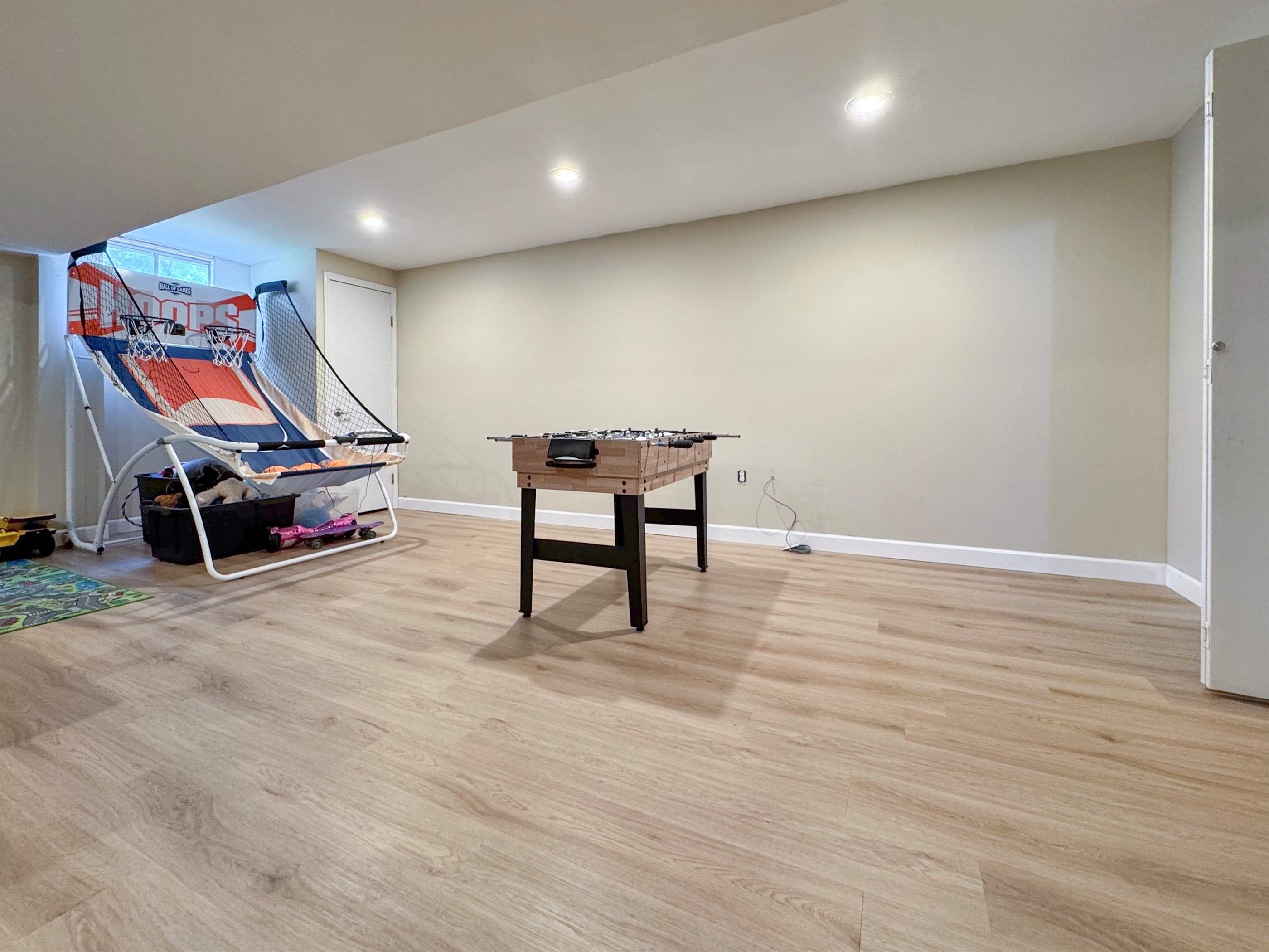 3430 SE Burton ST, Topeka, KS 66605