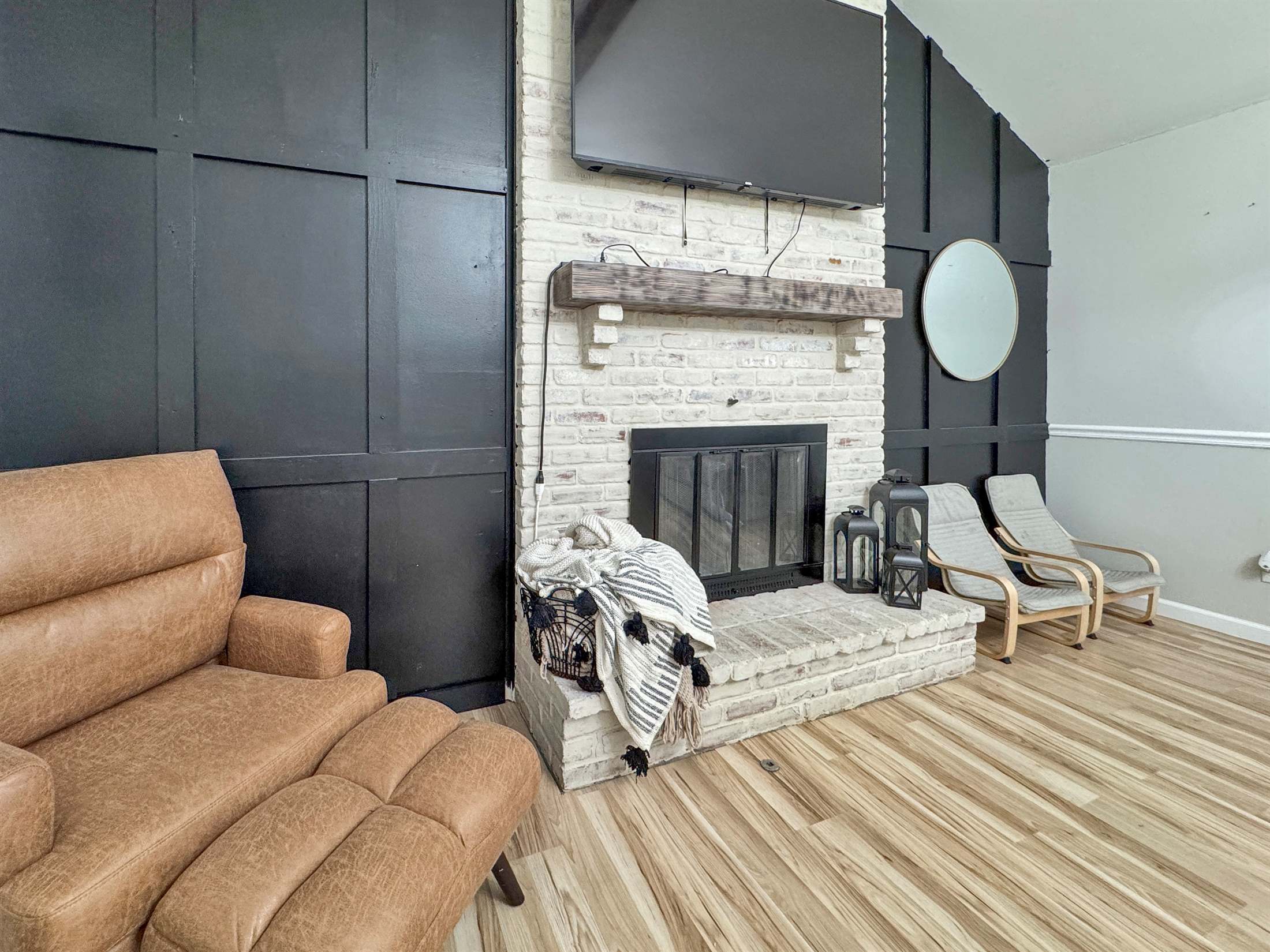 3430 SE Burton ST, Topeka, KS 66605