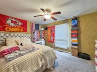 3430 SE Burton ST, Topeka, KS 66605