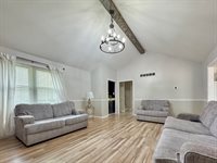 3430 SE Burton ST, Topeka, KS 66605