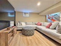 3430 SE Burton ST, Topeka, KS 66605