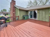 3430 SE Burton ST, Topeka, KS 66605