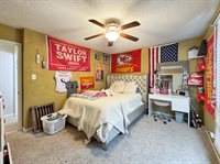 3430 SE Burton ST, Topeka, KS 66605