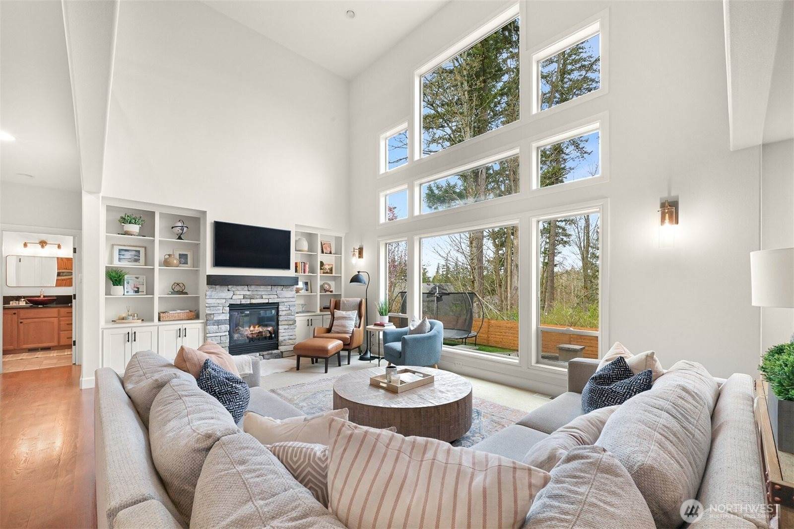 3679 Silver Oak Court, Bellingham, WA 98226