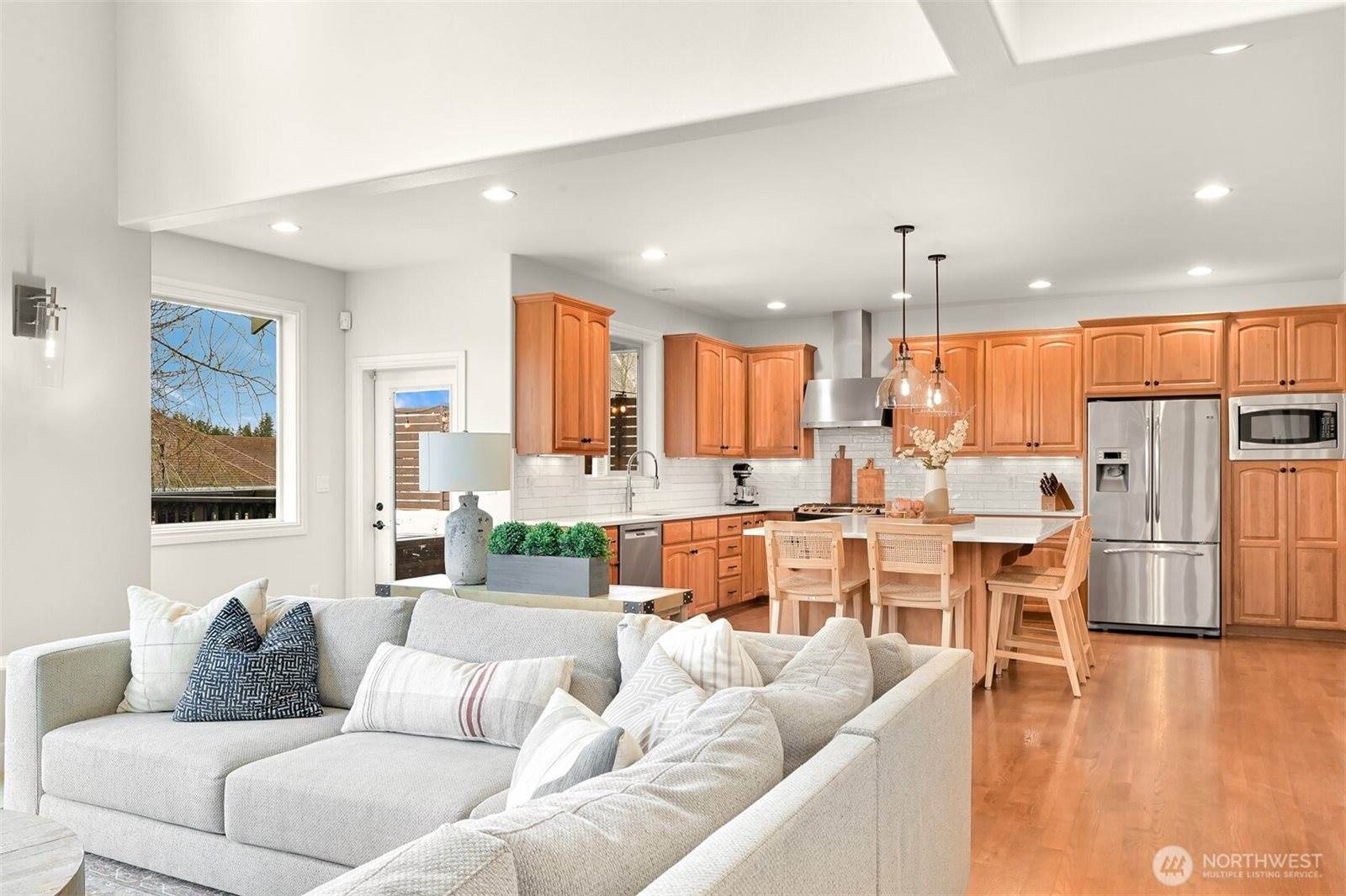 3679 Silver Oak Court, Bellingham, WA 98226