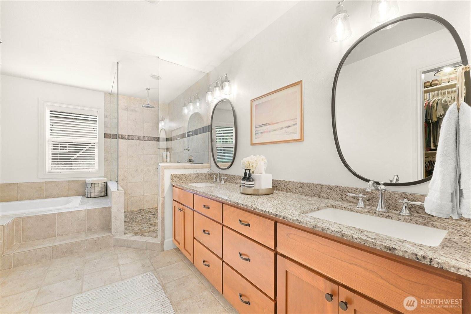 3679 Silver Oak Court, Bellingham, WA 98226