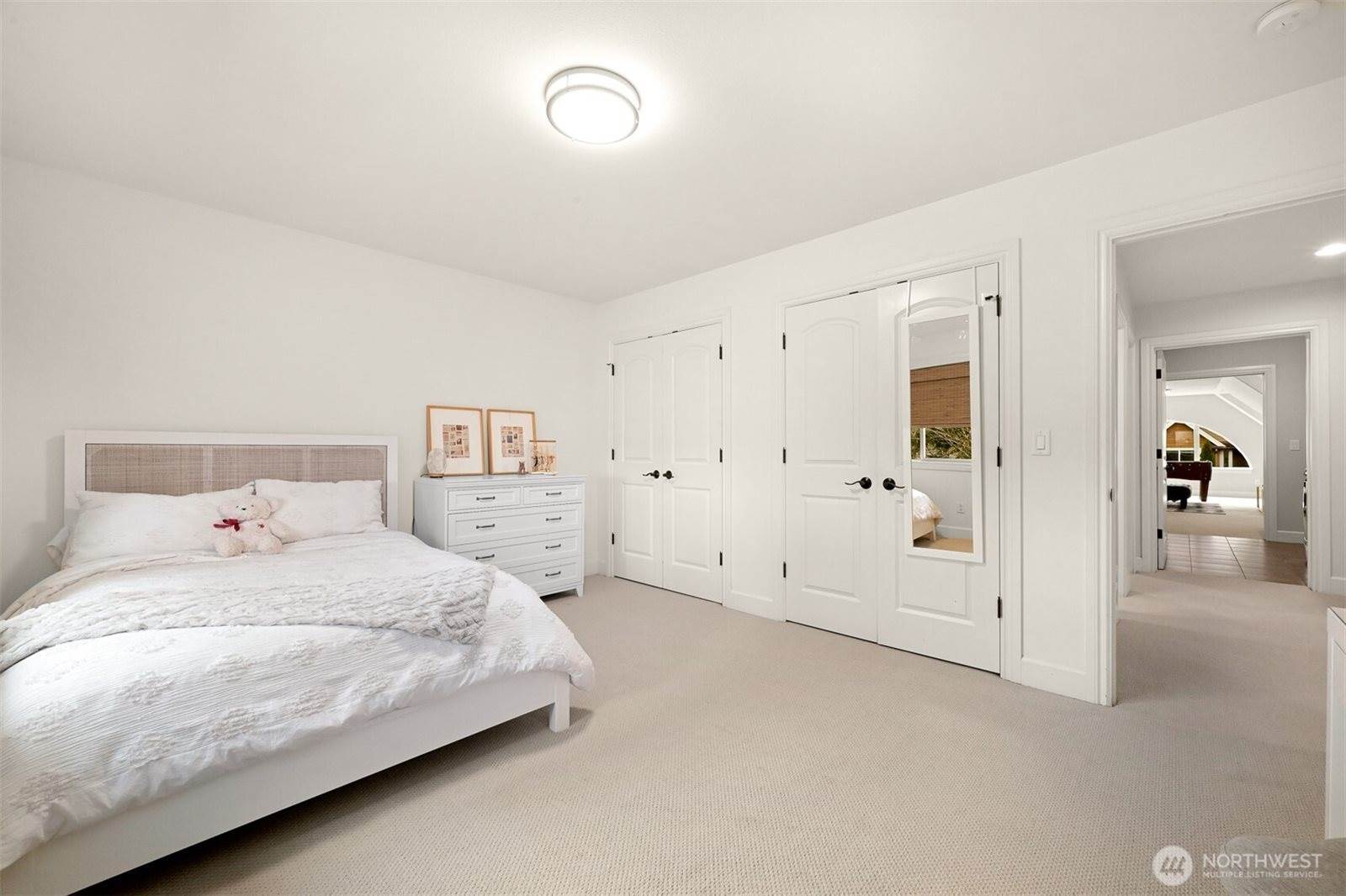 3679 Silver Oak Court, Bellingham, WA 98226