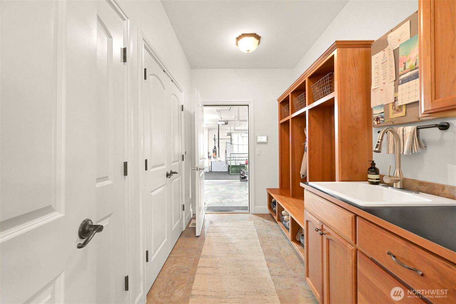 3679 Silver Oak Court, Bellingham, WA 98226