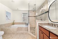 3679 Silver Oak Court, Bellingham, WA 98226