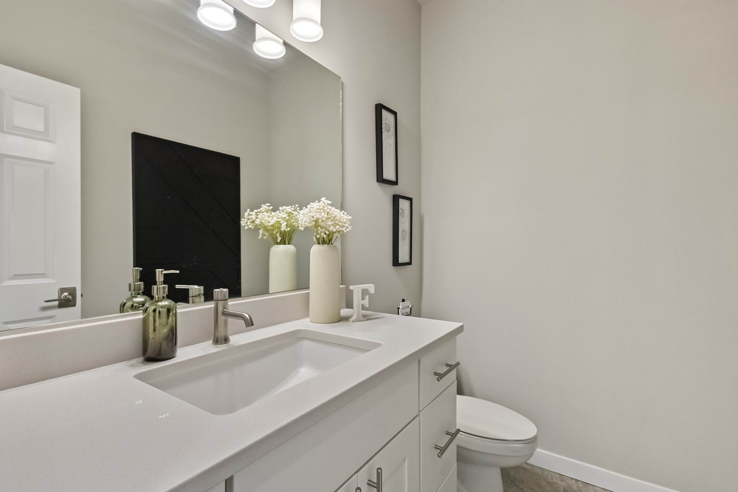 4703 Beaver Pond Drive South, Mount Vernon, WA 98274