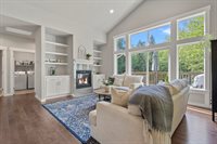 4703 Beaver Pond Drive South, Mount Vernon, WA 98274