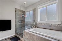 4703 Beaver Pond Drive South, Mount Vernon, WA 98274