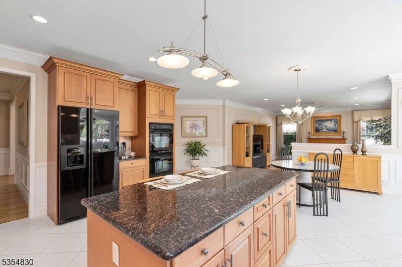 8 Softwood Way, Warren Township, NJ 07059