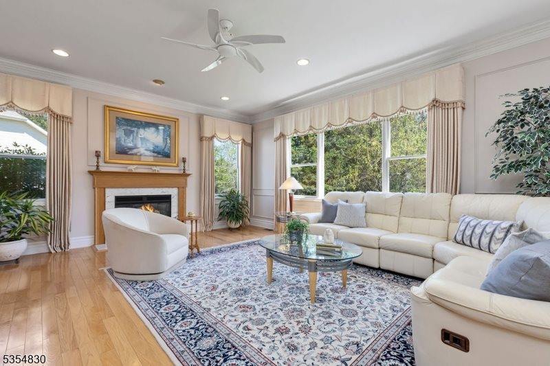 8 Softwood Way, Warren Township, NJ 07059