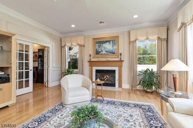 8 Softwood Way, Warren Township, NJ 07059