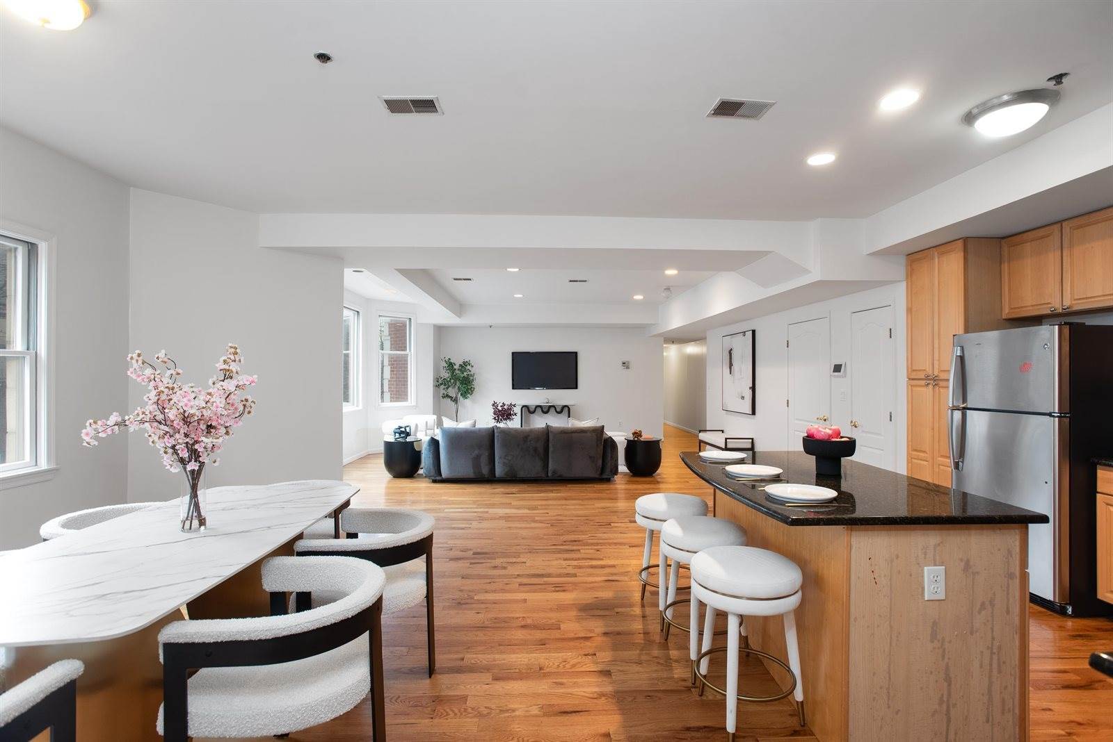 109 Jackson St, #2C, Hoboken, NJ 07030