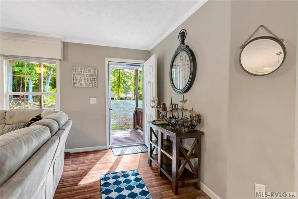 154 Herman Road, Bracey, VA 23919