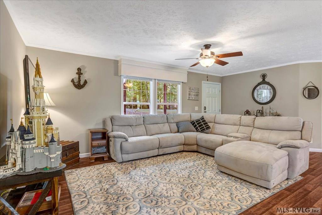 154 Herman Road, Bracey, VA 23919