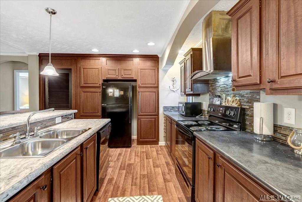 154 Herman Road, Bracey, VA 23919