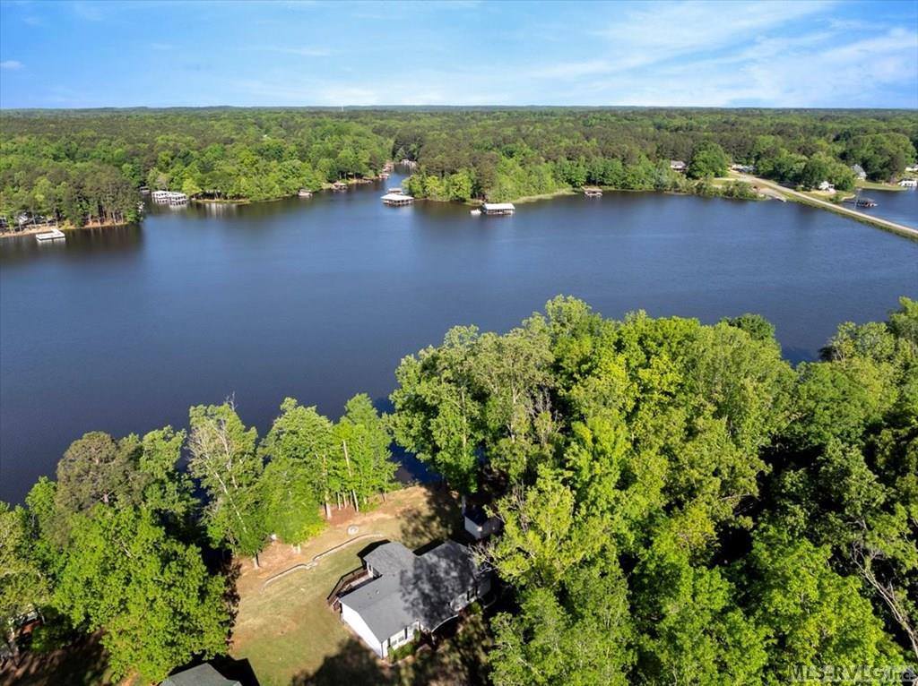 154 Herman Road, Bracey, VA 23919