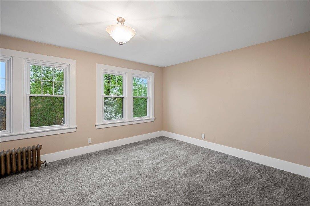 500 East 11th Avenue, Tarentum, PA 15084