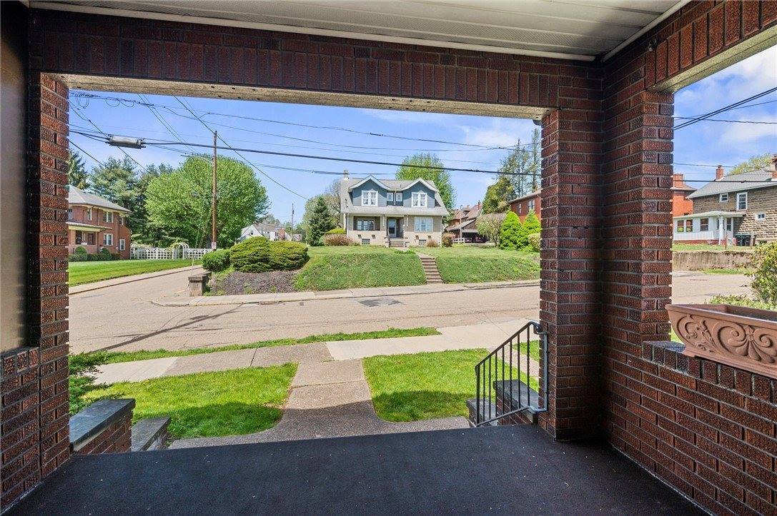 500 East 11th Avenue, Tarentum, PA 15084