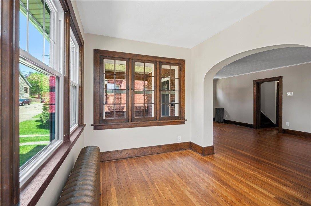 500 East 11th Avenue, Tarentum, PA 15084