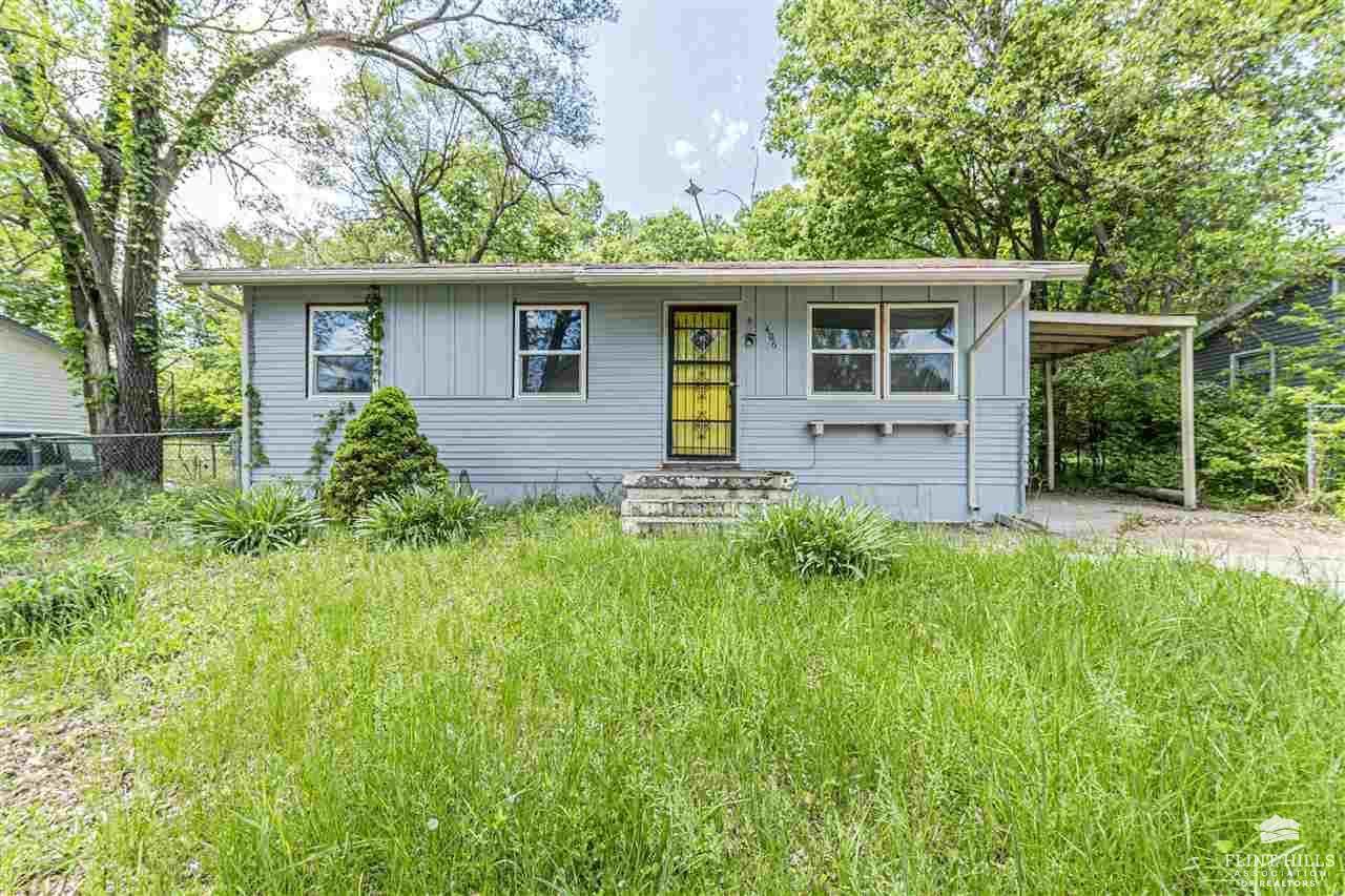 1406 Bel Air Drive, Junction City, KS 66441